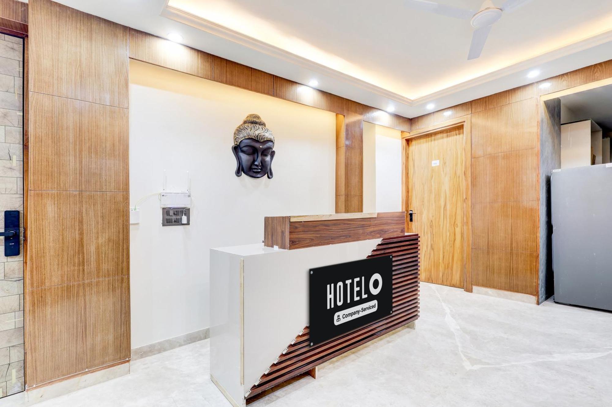 Super Hotel O Sector 43 Ґурґаон Екстер'єр фото